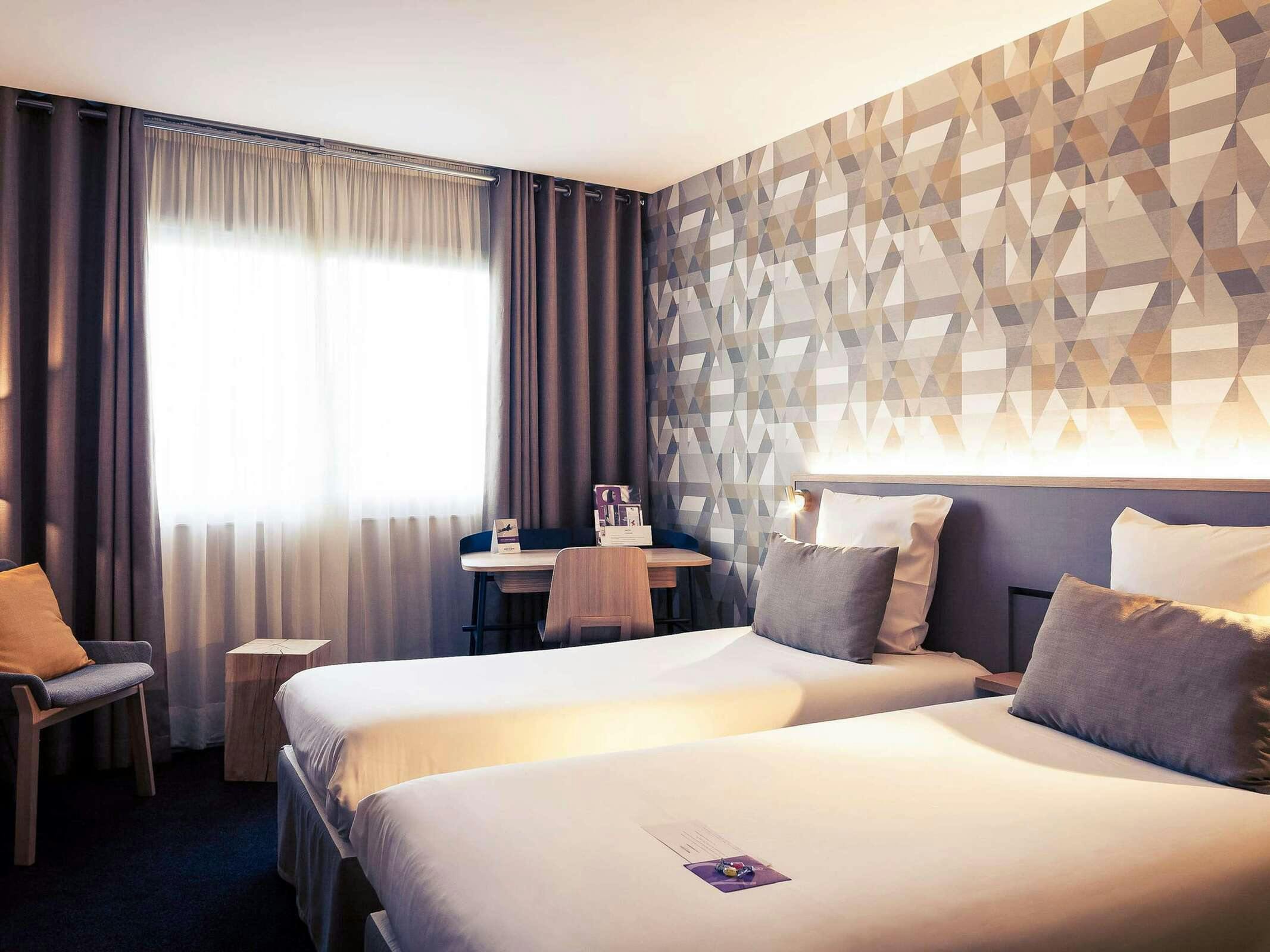 Hotel Hotel Mercure Lyon Charbonnieres photo 5
