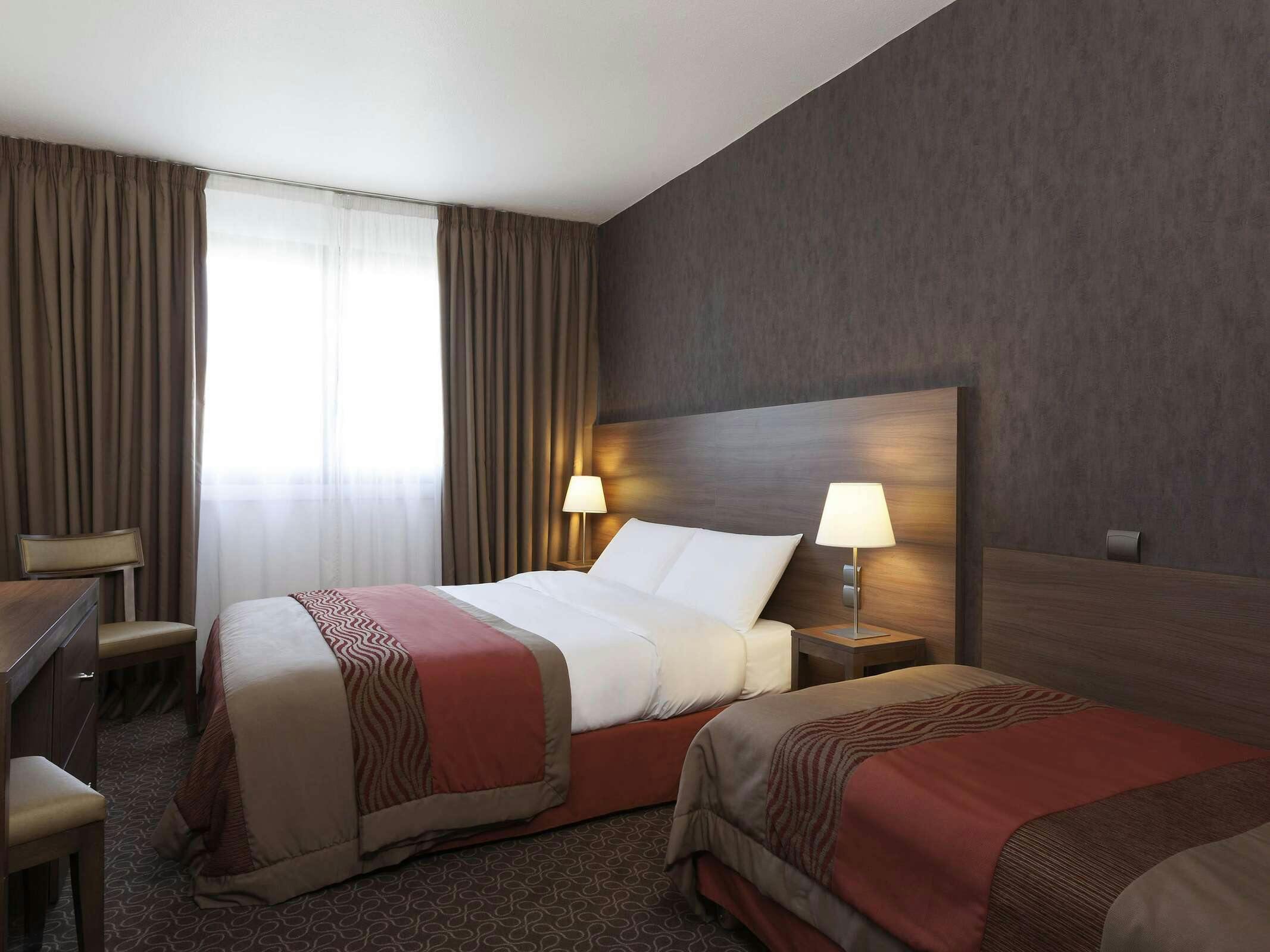 Hotel Mercure Versailles Paris Ouest photo 4
