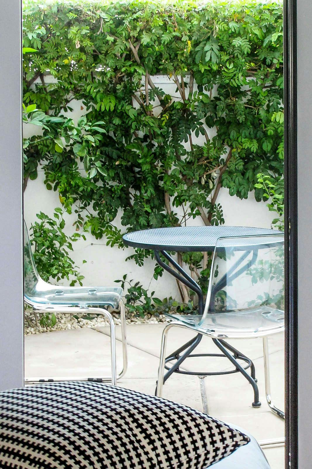 Hotel Alcazar Palm Springs photo 2