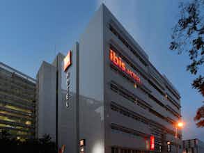 Hotel Ibis Lisboa Parque Das Naçoes photo 3