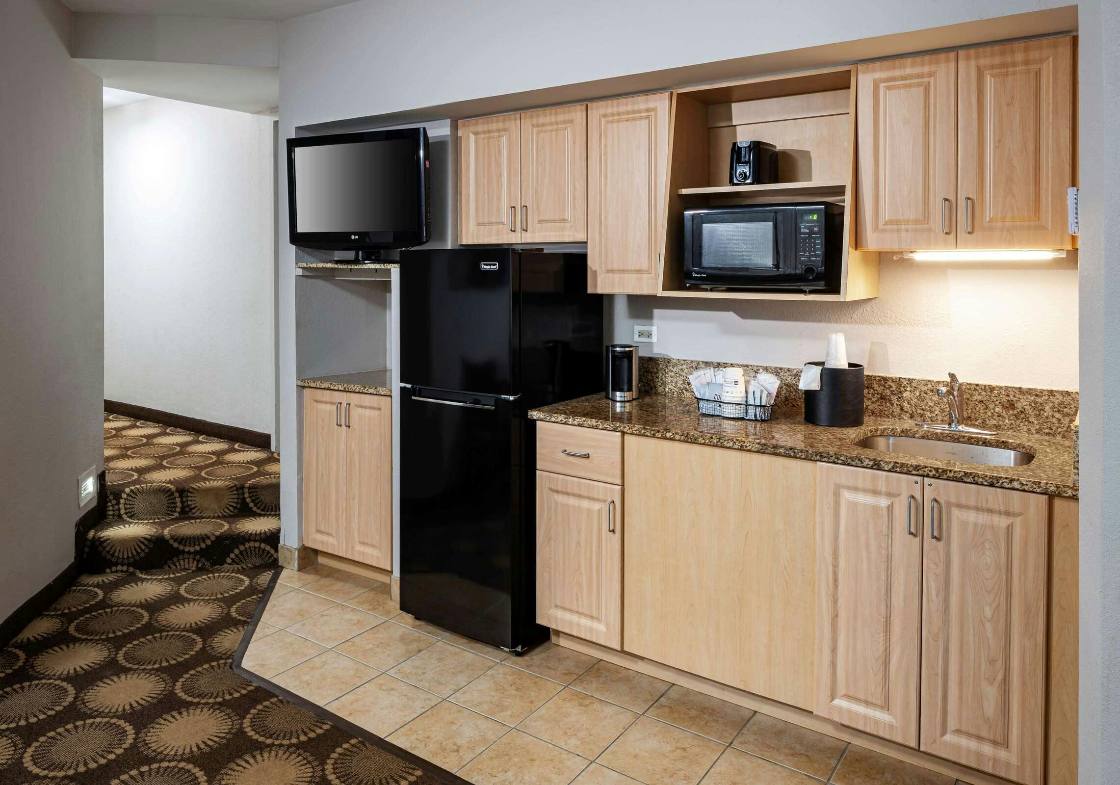 Hotel Best Western New Smyrna Beach Hotel & Suites photo 3