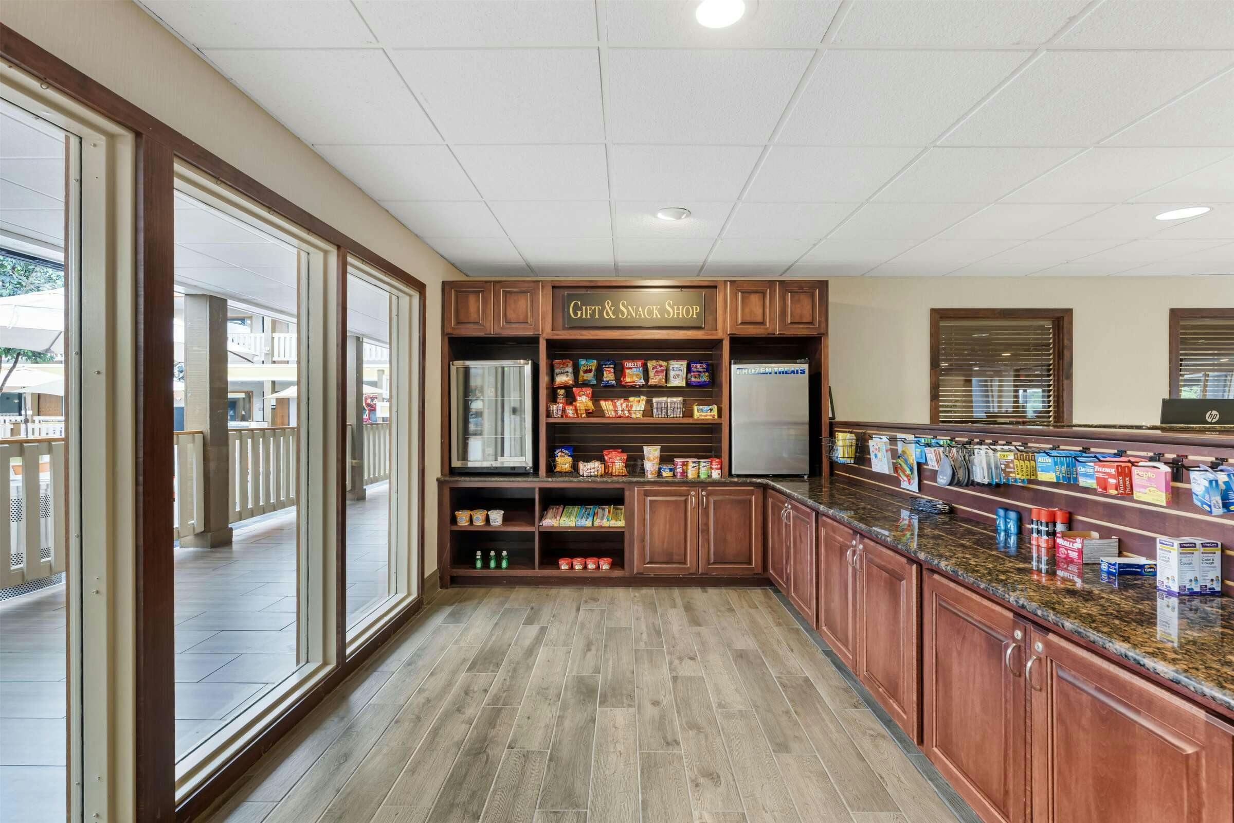 Hotel Best Western Plus Dubuque Hotel & Conference Center photo 4