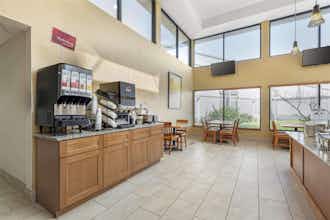 Hotel Best Western Plus York Hotel & Conference Center photo 4