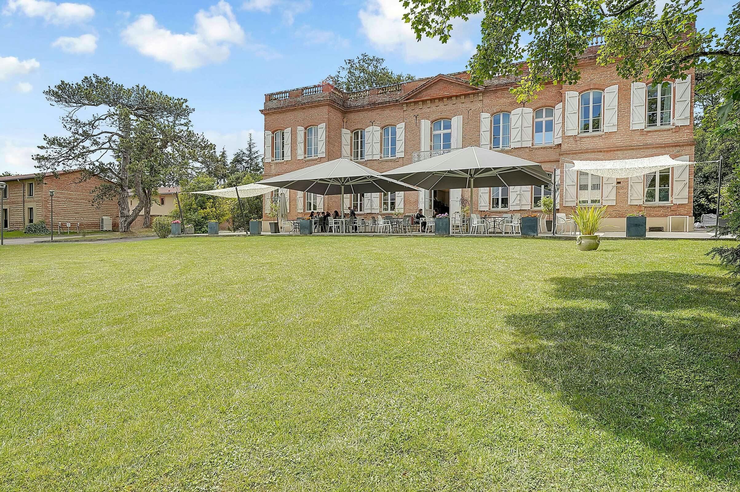 Hotel Le Domaine de Montjoie, BW Premier Collection photo 3
