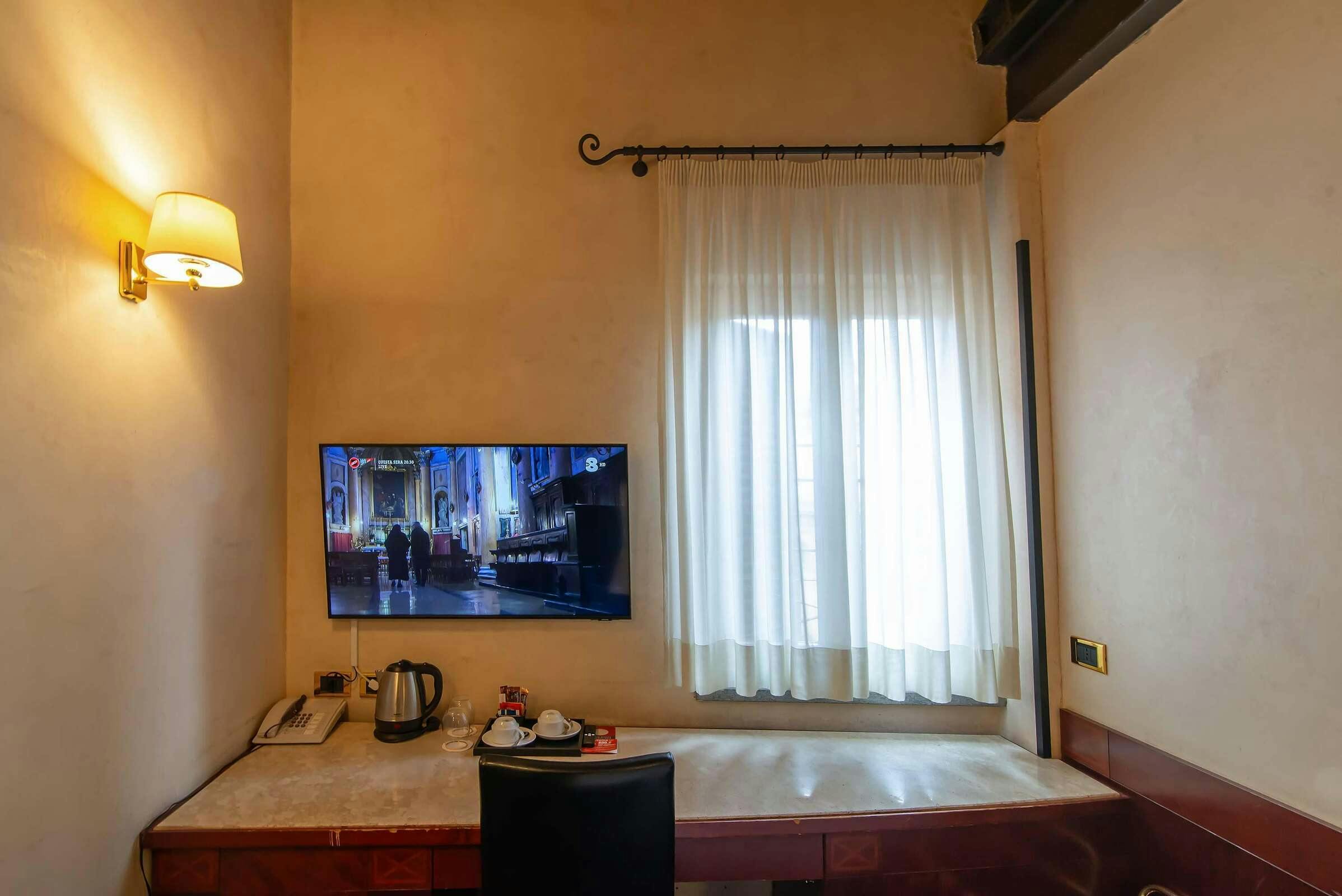 Hotel Hotel Accademia photo 5