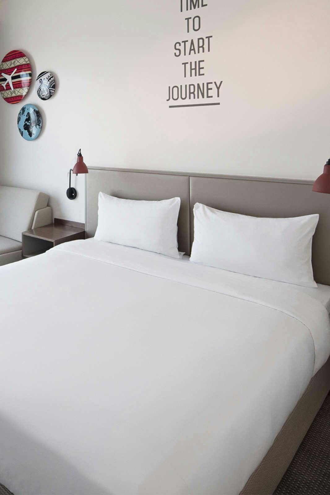 Hotel Rove Healthcare City photo 2