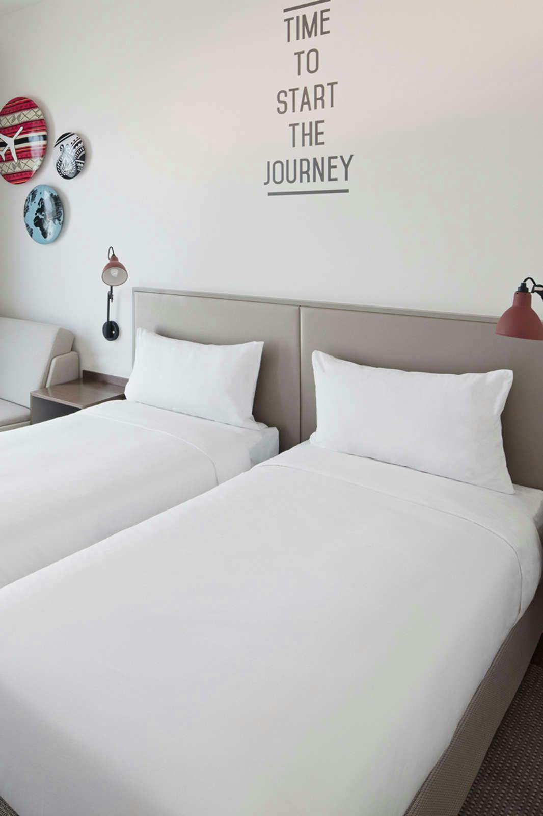 Hotel Rove Healthcare City photo 3