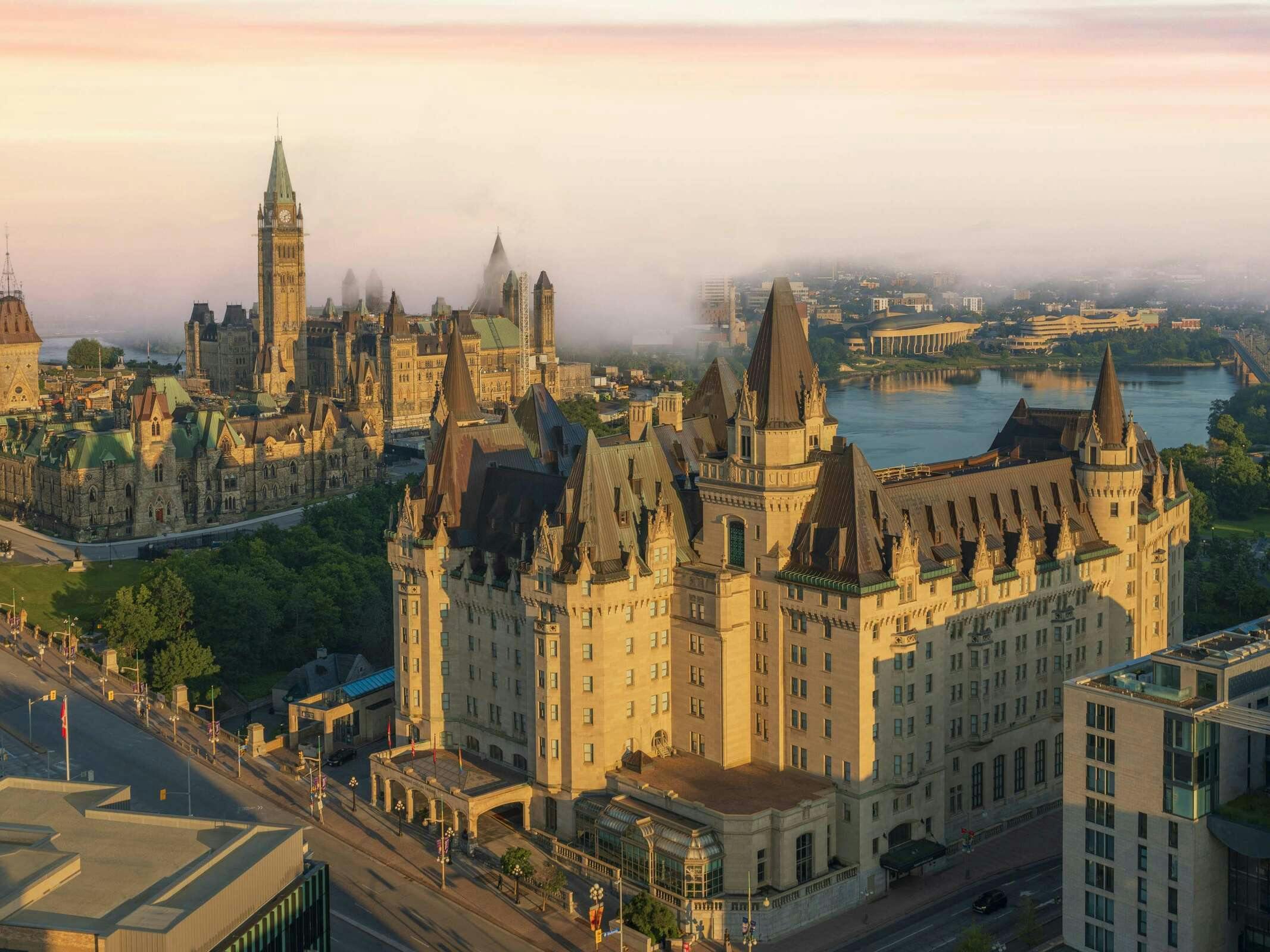 Hotel Fairmont Château Laurier photo 1