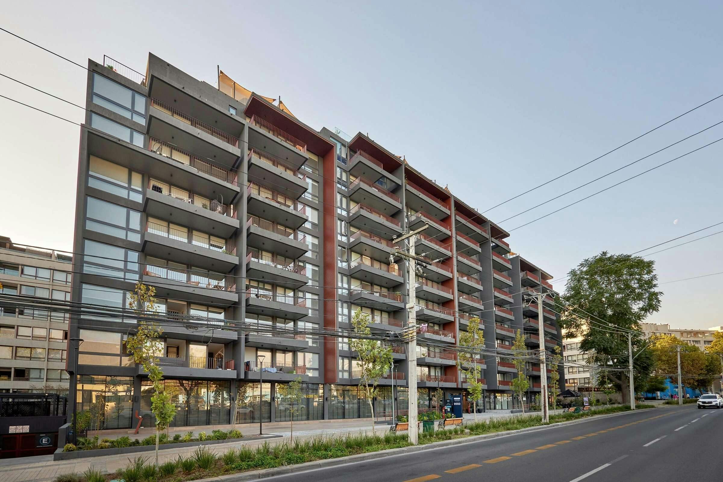 Hotel Dazzler Residences Las Condes photo 2