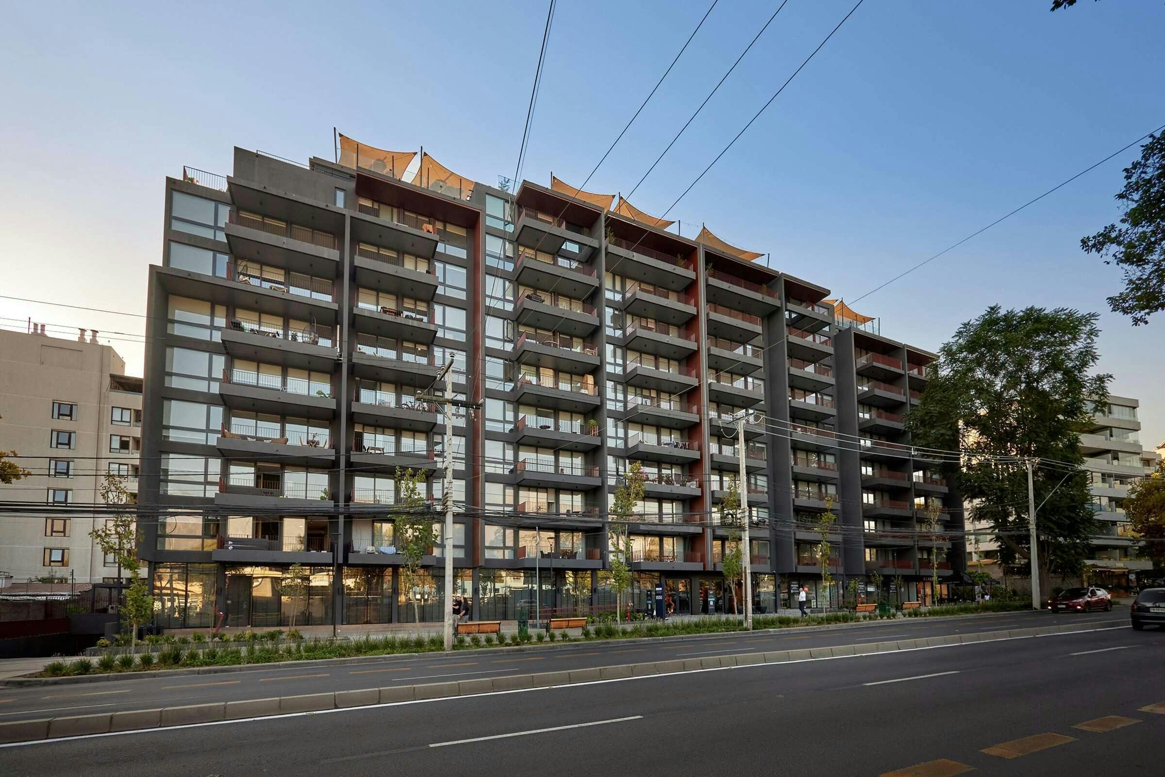 Hotel Dazzler Residences Las Condes photo 3