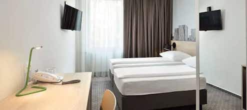 Hotel B&B Hotel Ljubljana Park photo 4
