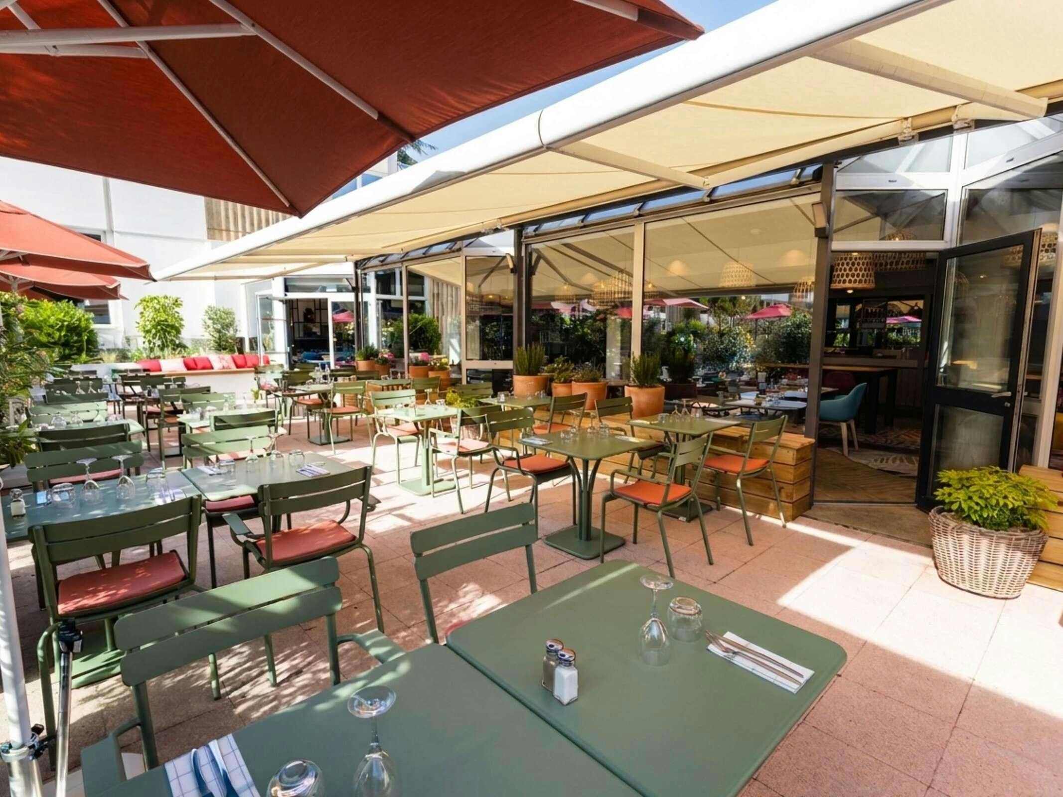 Hotel Novotel Rennes Alma photo 3