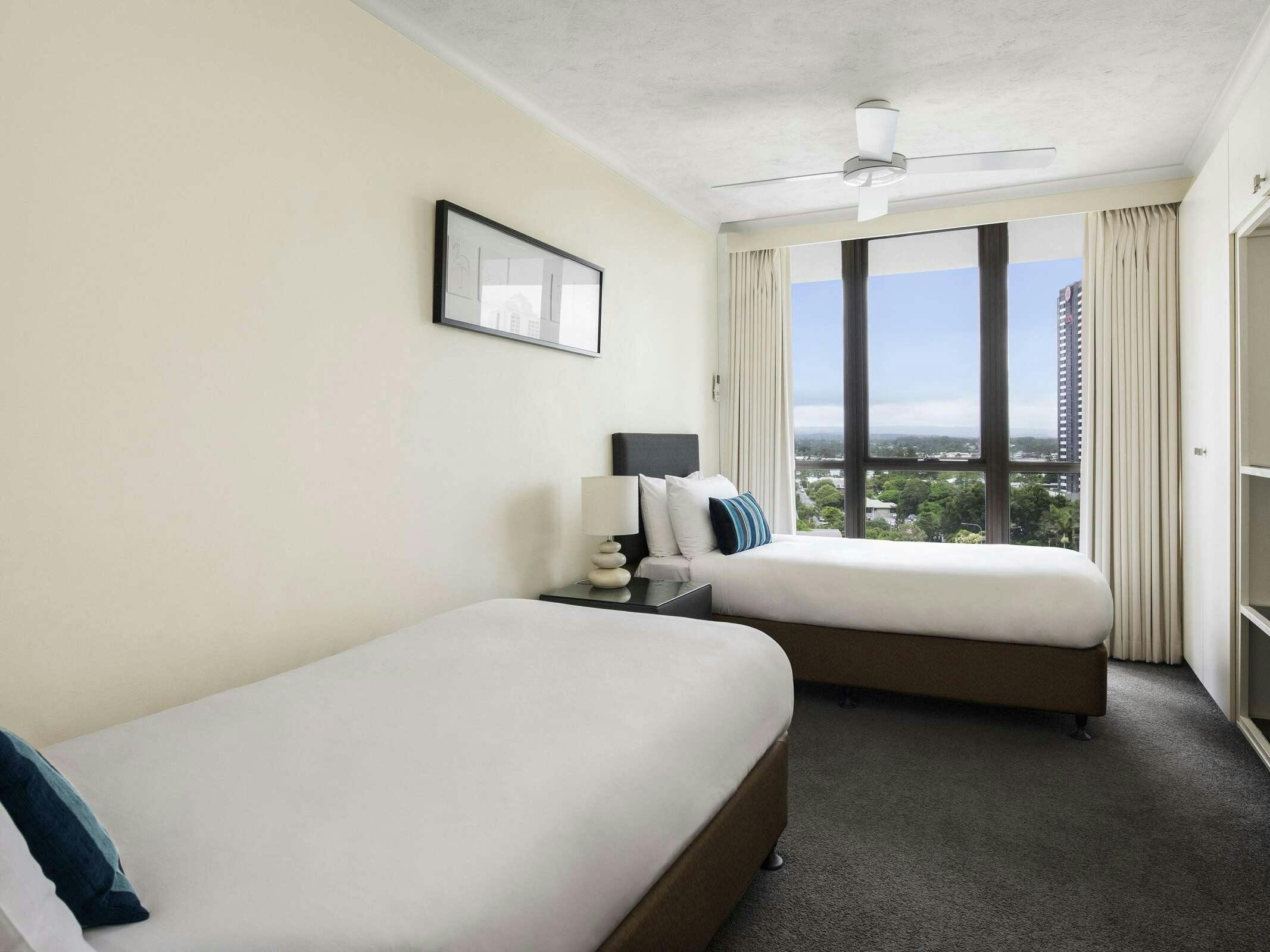 Hotel Break Free Beachpoint Surfers Paradise photo 5