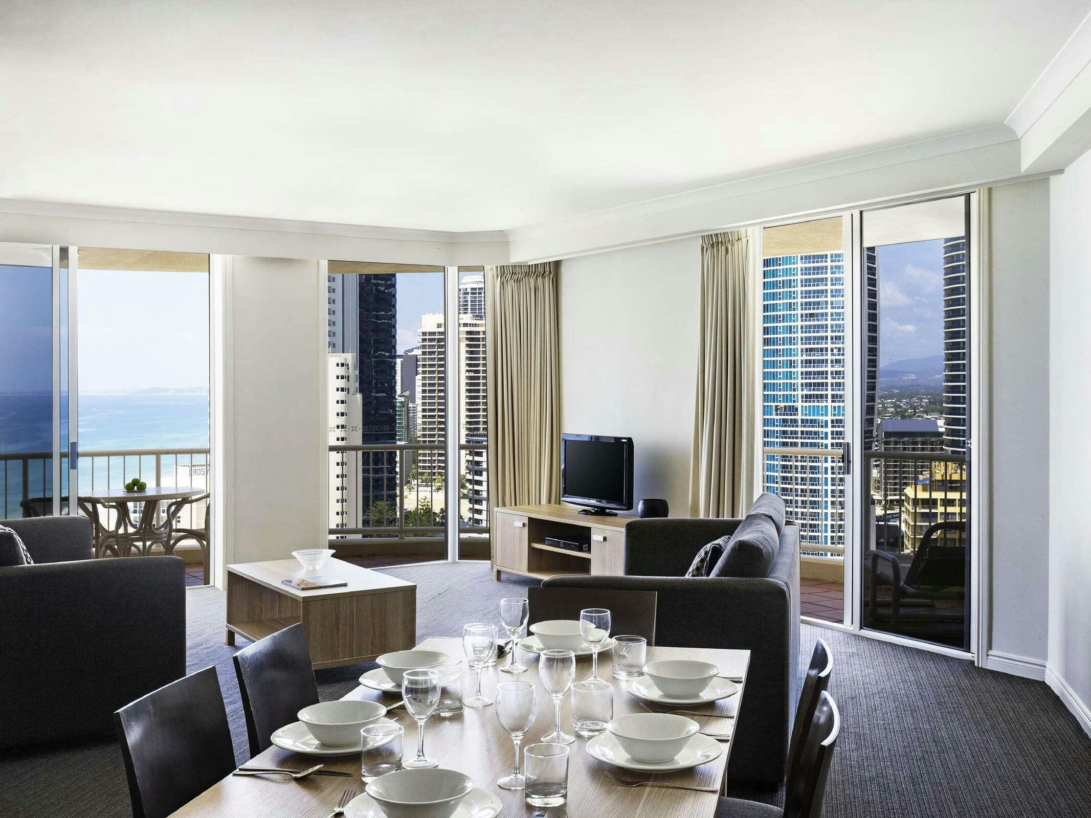 Hotel Break Free Moroccan Surfers Paradise photo 4