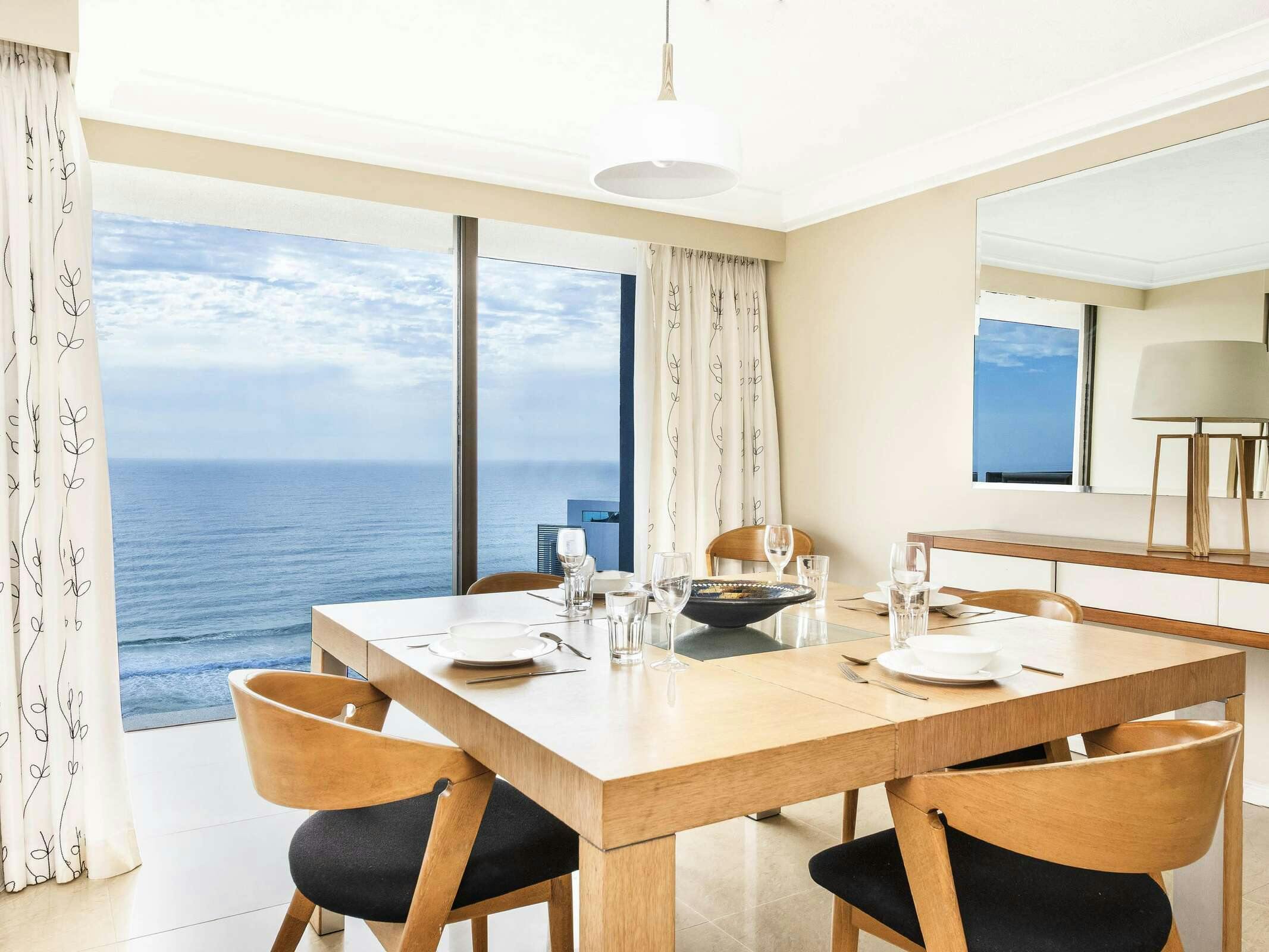 Hotel Break Free Longbeach Surfers Paradise photo 3