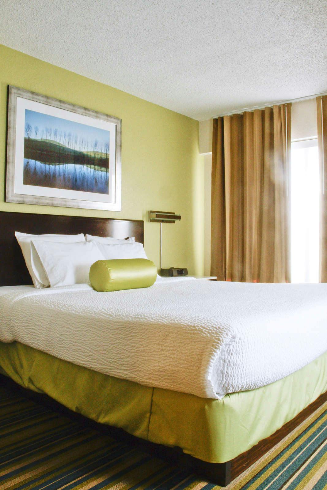 Hotel SpringHill Suites Houston Hobby Airport photo 1