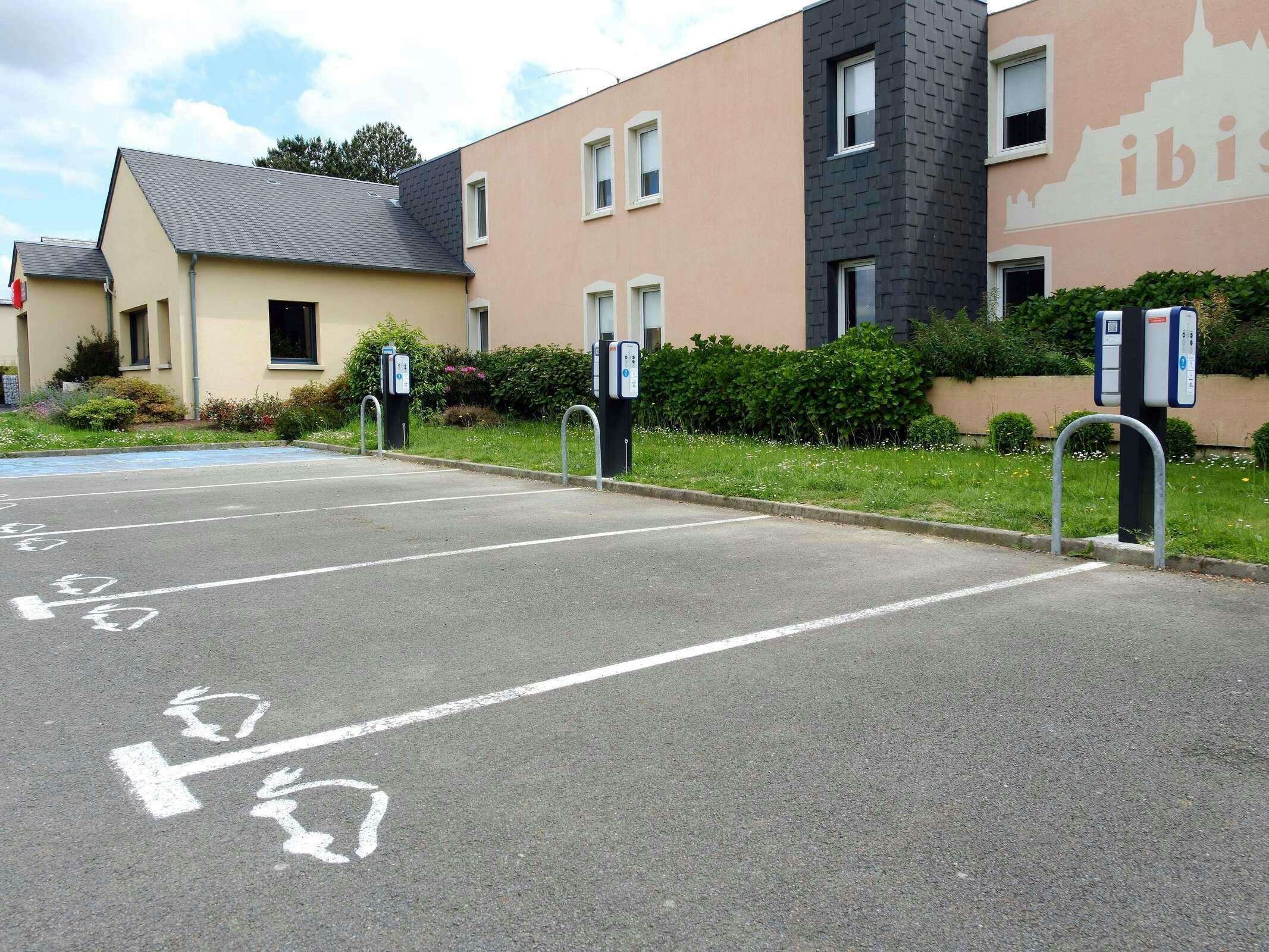 Hotel Ibis Avranches Baie Du Mont Saint Michel photo 3