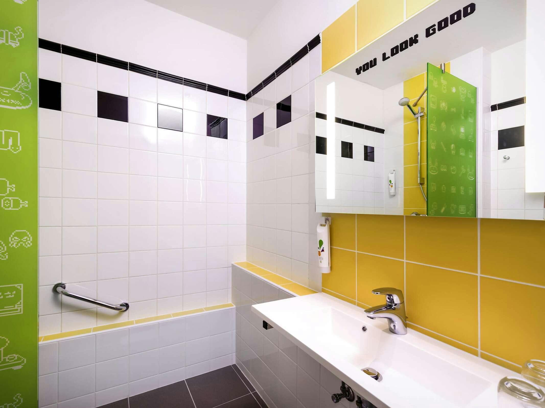 Hotel Ibis Styles Budapest Center photo 4