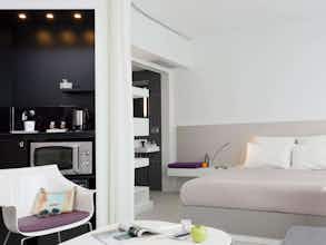 Hotel Novotel Suites Malaga Centro photo 3