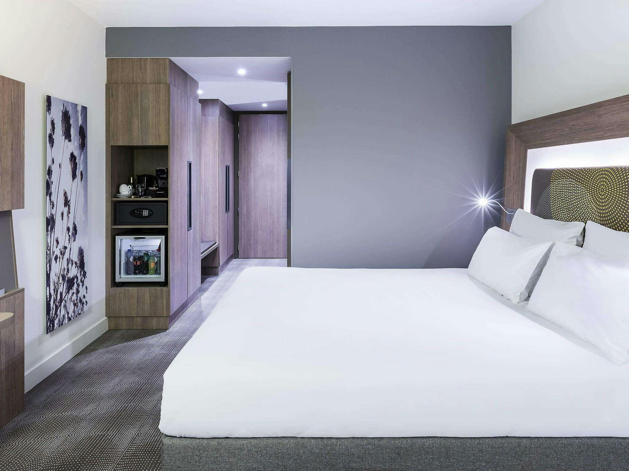 Hotel Novotel Amsterdam Schiphol Airport photo 2