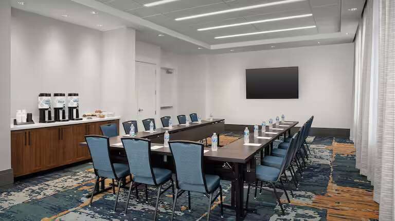 Hotel Hilton Garden Inn Portsmouth Downtown photo 4