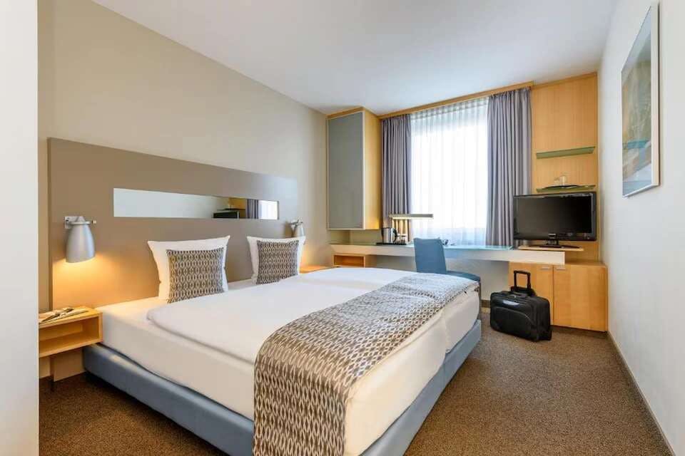 Hotel Sunday Hotel Düsseldorf City Nord photo 4