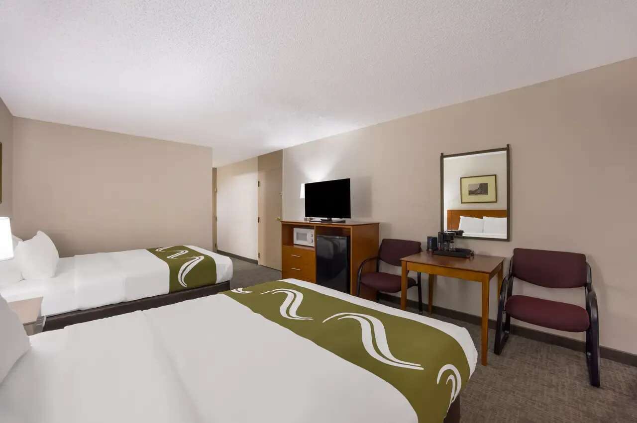 Hotel Quality Inn & Suites Canon City, CO photo 1