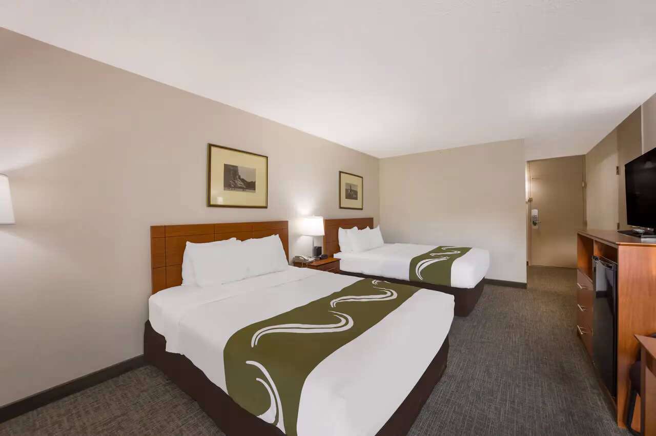 Hotel Quality Inn & Suites Canon City, CO photo 3