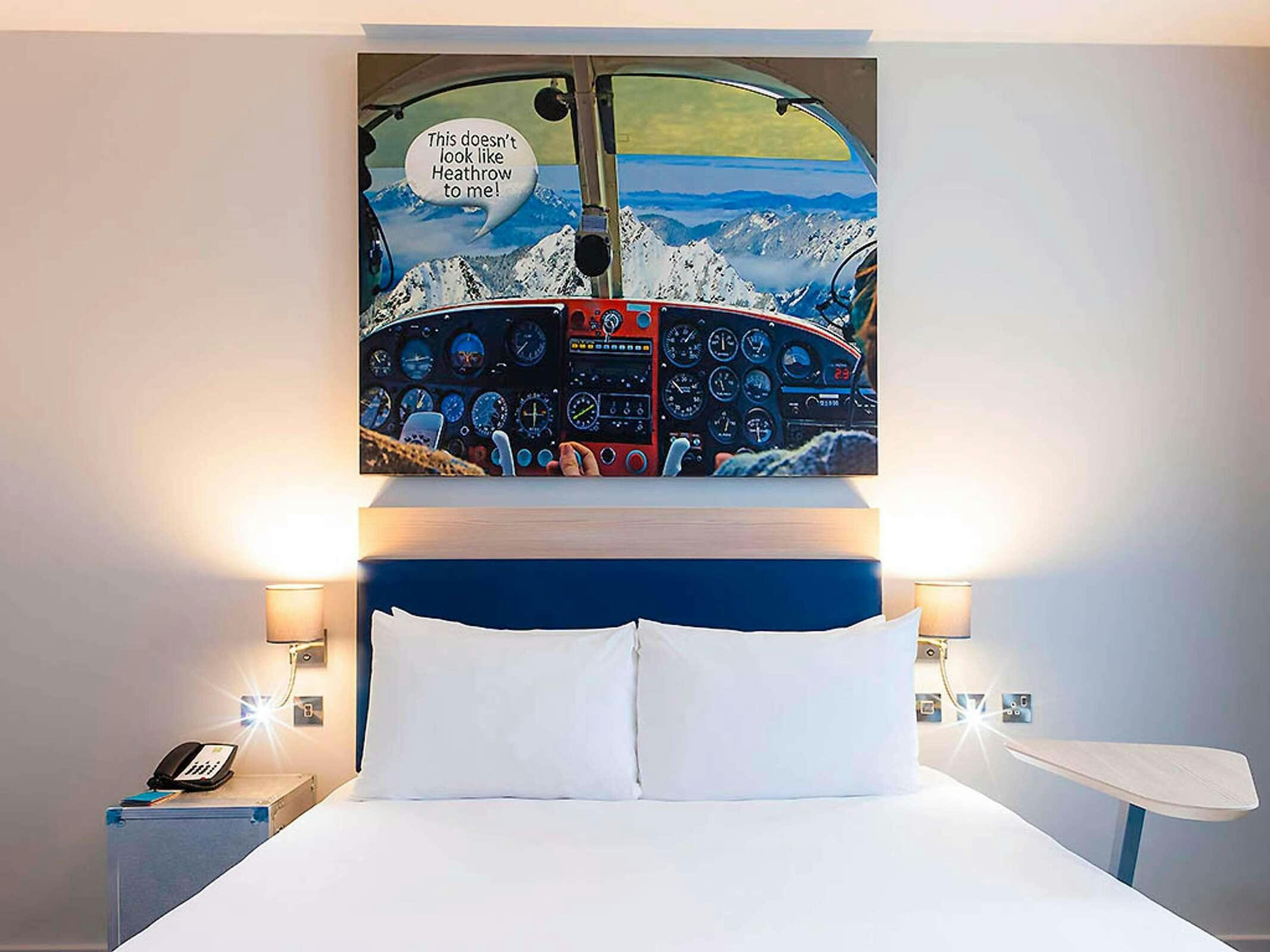 Hotel Ibis Styles London Heathrow Airport photo 5