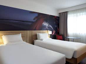 Hotel Novotel London Stansted Airport photo 5
