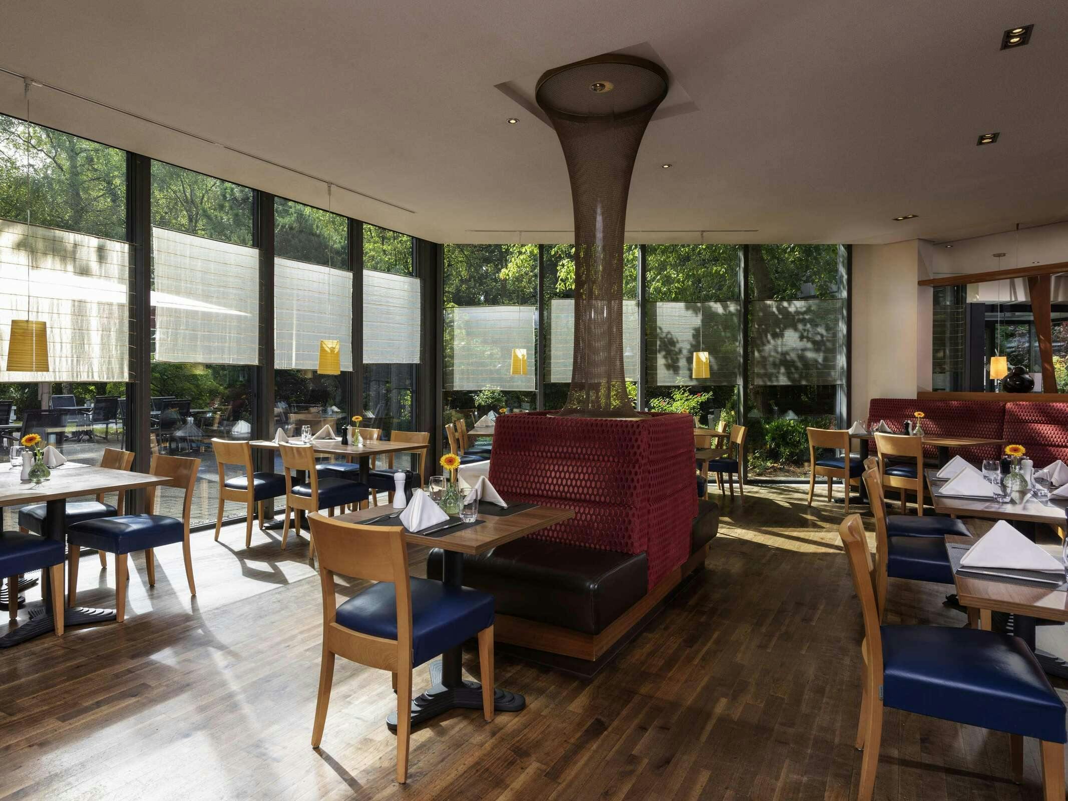 Hotel Mövenpick Hotel Münster photo 4