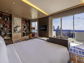 Hotel Swissôtel The Stamford photo 4