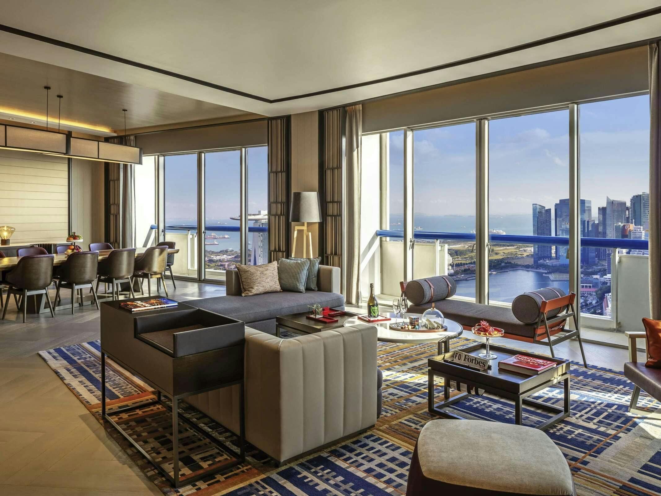 Hotel Swissôtel The Stamford photo 5