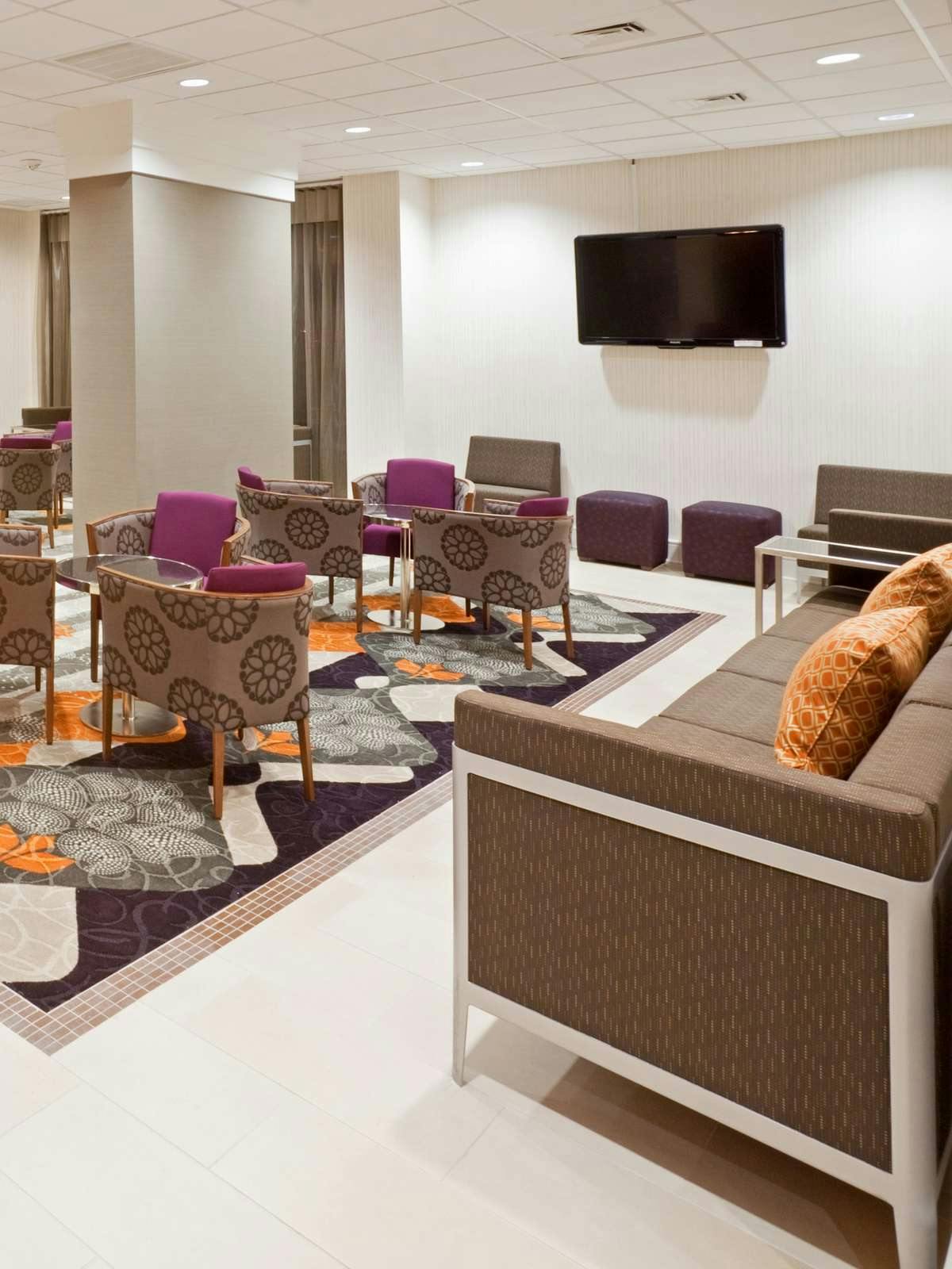 Hotel Holiday Inn Austin Midtown, an IHG Hotel photo 3