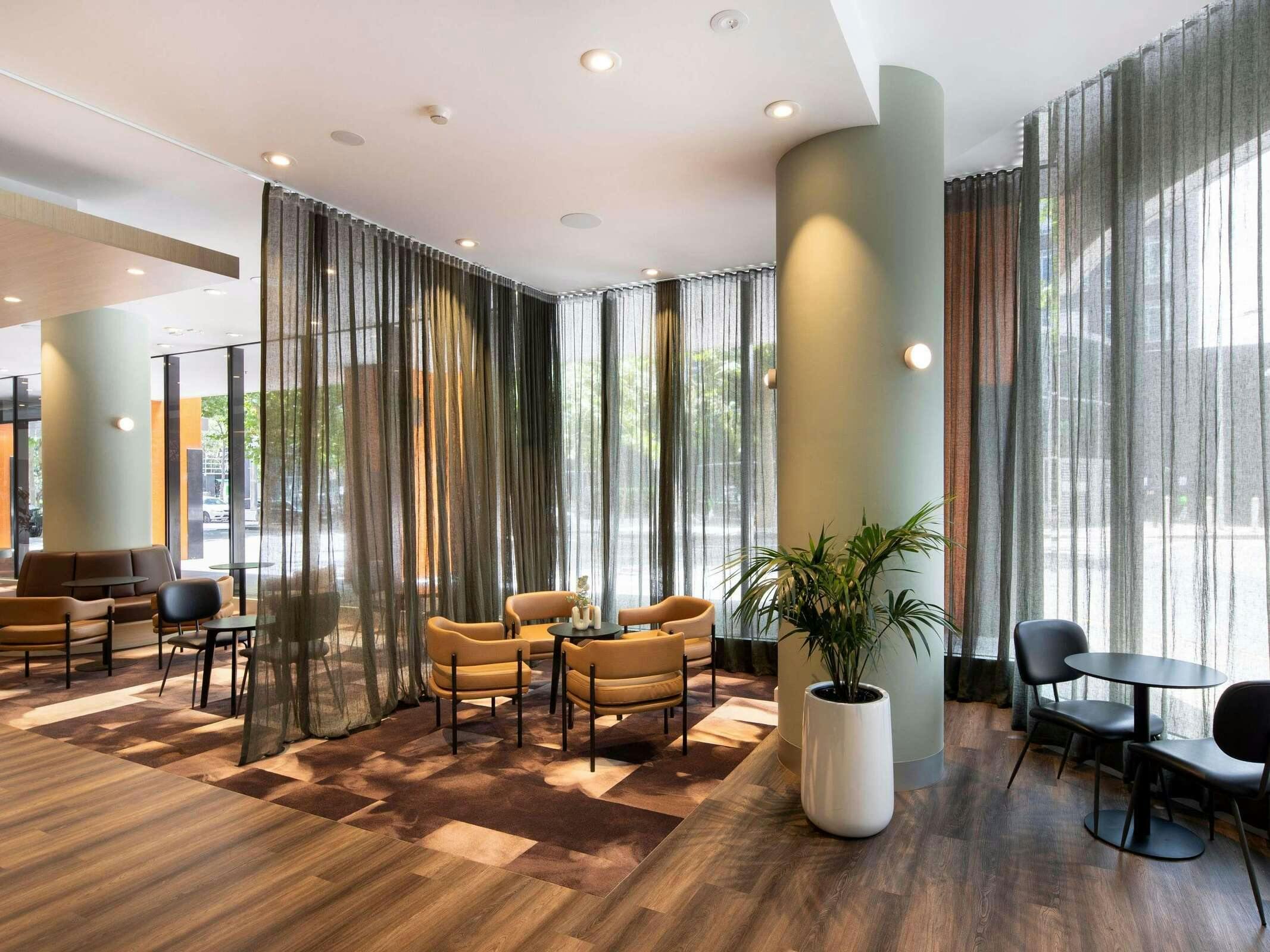 Hotel Mercure Melbourne Southbank photo 1