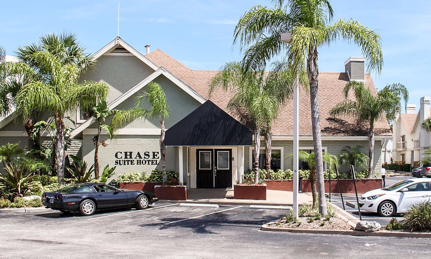 Chase Suite Hotel Tampa, Tampa HotelTonight