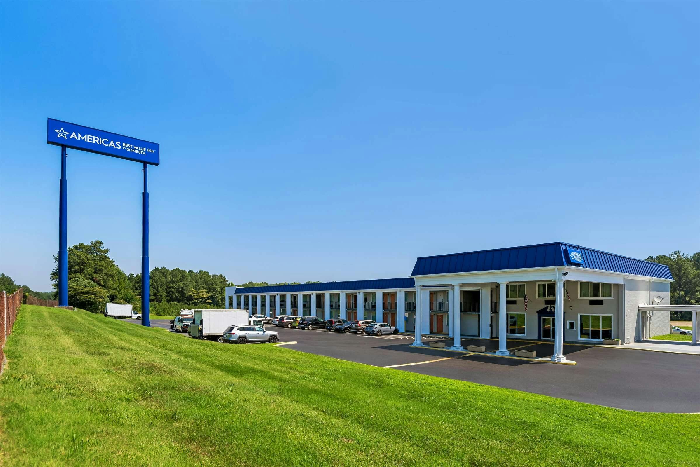 Hotel Americas Best Value Inn Richmond South photo 2