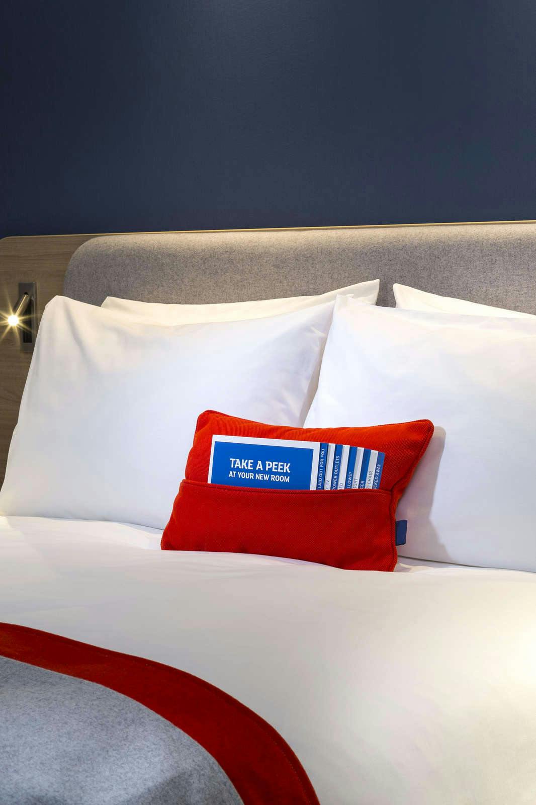 Hotel Holiday Inn Express Ringsheim photo 3