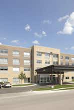 Hotel Holiday Inn Express & Suites Kalamazoo West photo 1