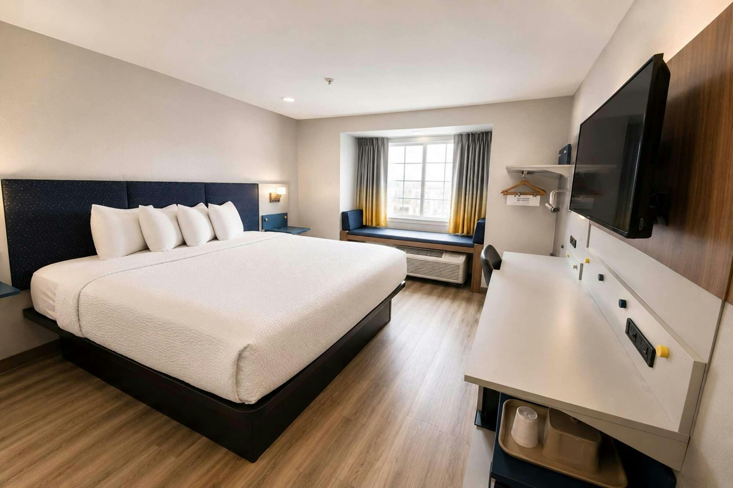 Hotel Microtel Macon photo 4