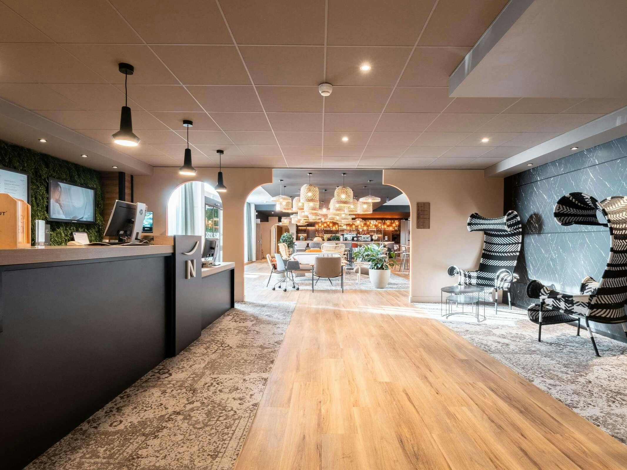 Hotel Novotel Chartres photo 4