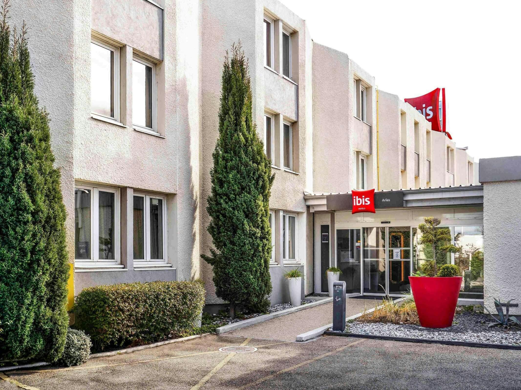 Hotel Ibis Arles photo 2