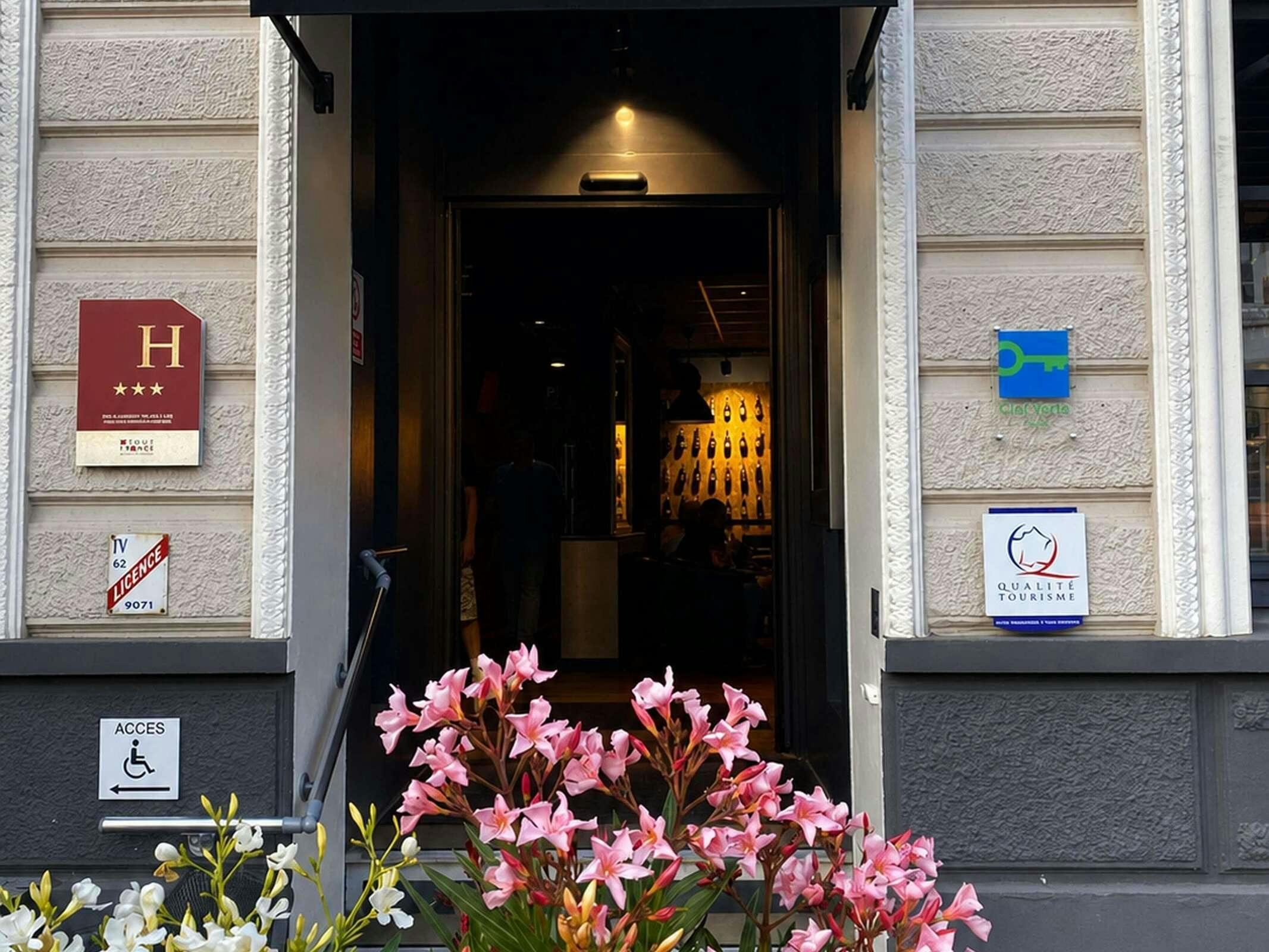 Hotel Ibis Saint Omer Centre photo 3