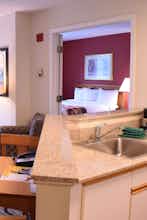 Hotel CrestHill Suites Syracuse photo 4