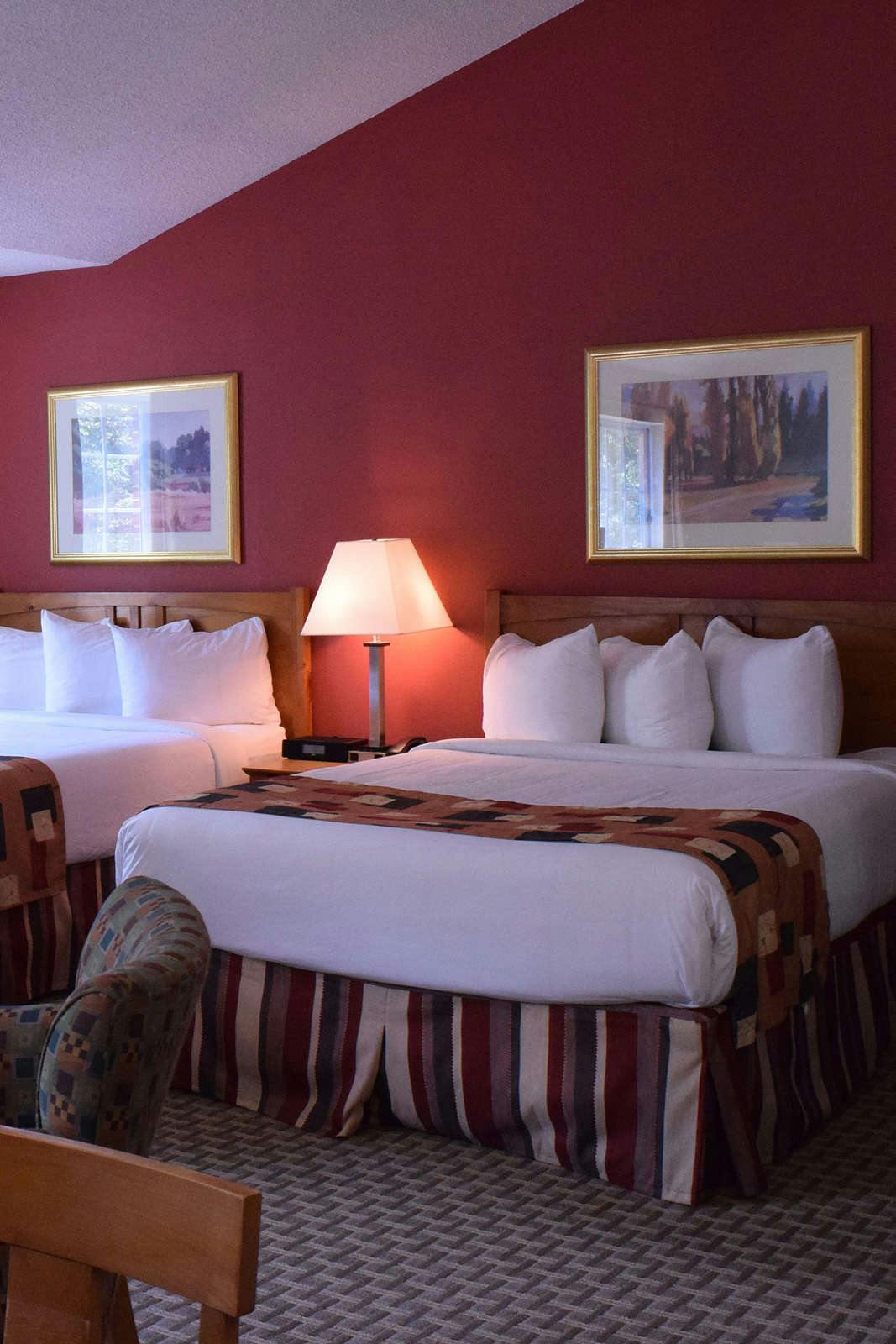 Hotel CrestHill Suites Syracuse photo 2