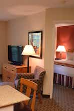 Hotel CrestHill Suites Syracuse photo 5