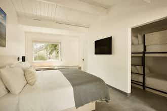 Hotel AutoCamp Sequoia photo 3