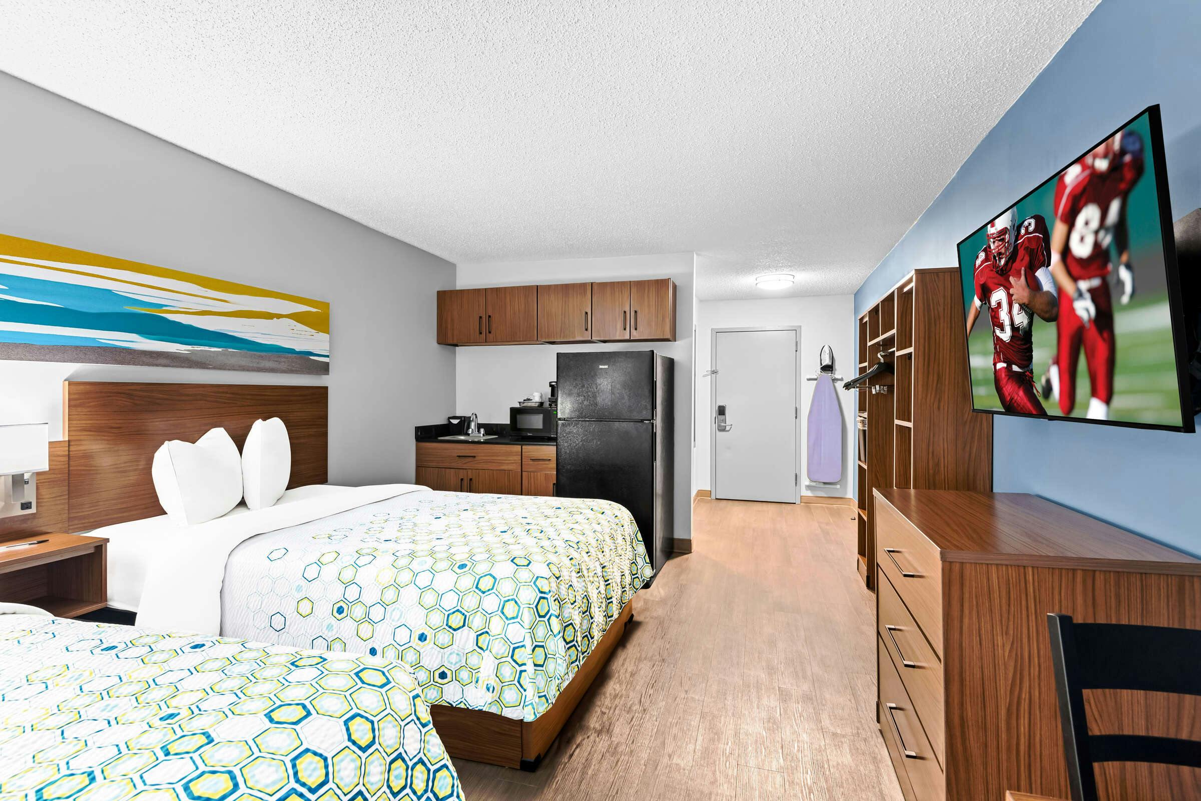 Hotel HomeTowne Studios & Conference Center Cortland photo 3