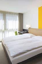 Hotel Züri by Fassbind photo 2