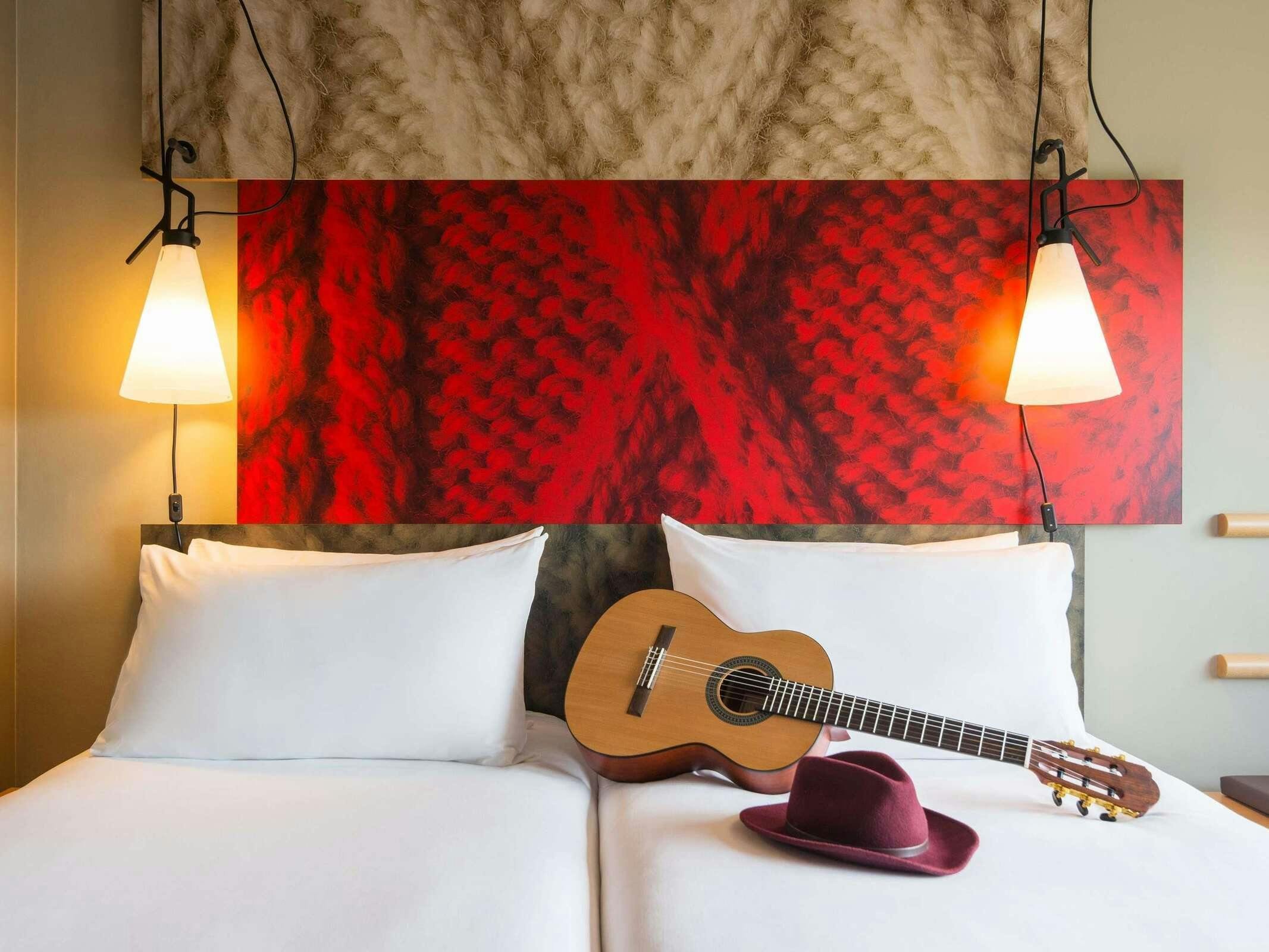 Hotel Ibis Edinburgh Centre Royal Mile Hunter Square (New Rooms) photo 4